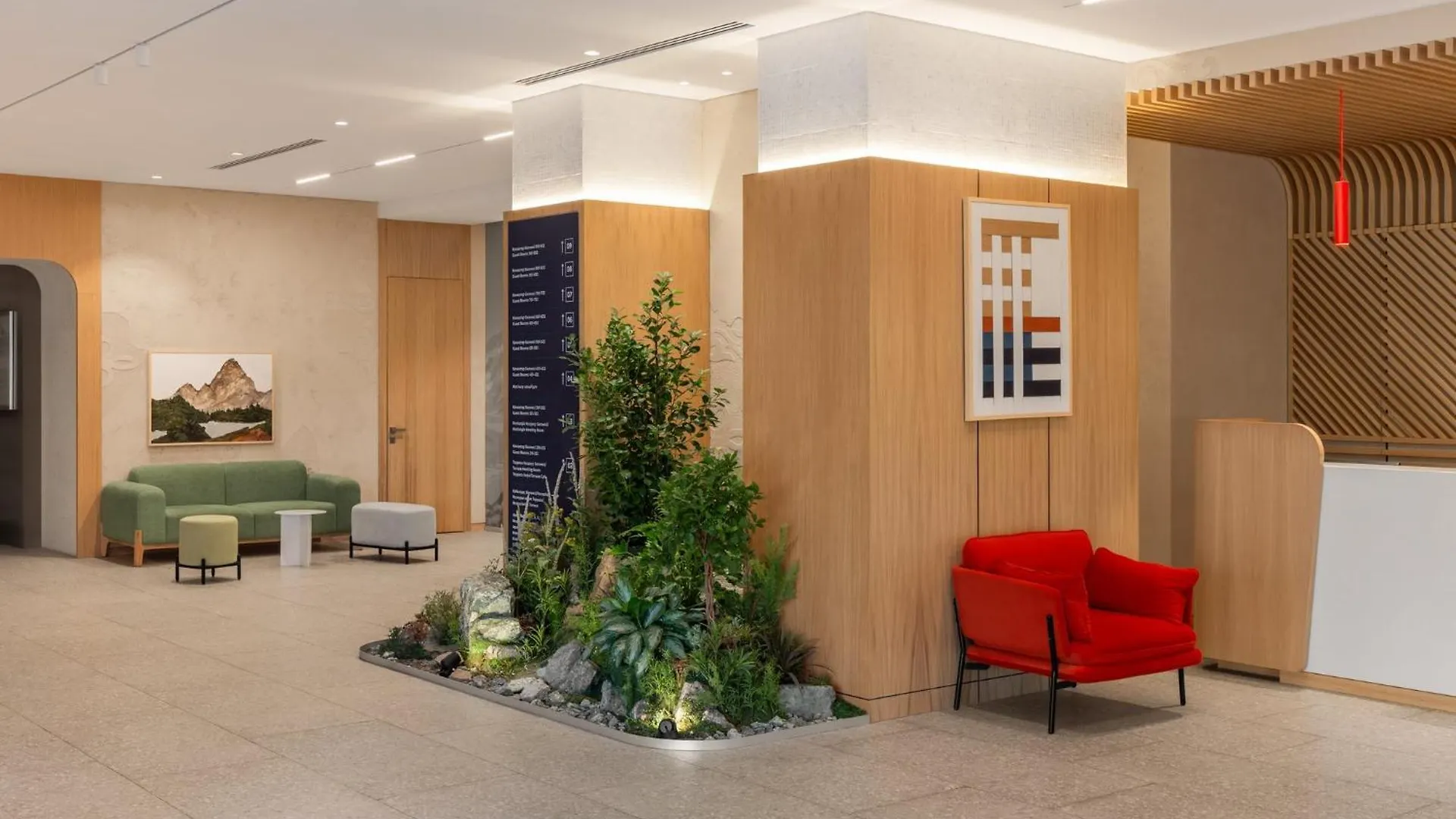 Hotell Holiday Inn Almaty By Ihg