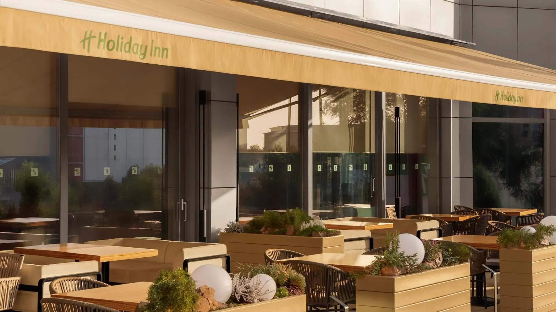 Holiday Inn Almaty By Ihg Hotell